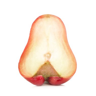Rose apple Tayland. yarısı. dilim. Beyaz backgro izole