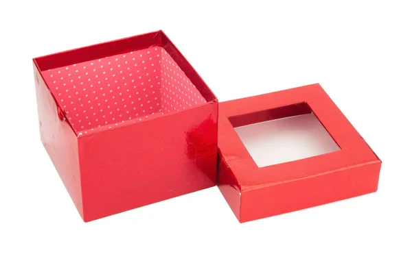 Червона подарункова коробка ізольована на білому тлі — стокове фото