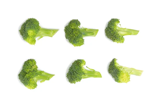 Broccoli segment. geïsoleerd op witte achtergrond — Stockfoto