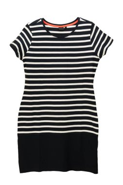 Beyaz bir arka plan üzerinde izole şık yazlık giysiler. Siyah ve beyaz çizgili bayanlar elbise deniz tarzı. Yaz Modası.