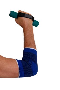 Spor bandaj. Eski bir sportif aktif adam, exe kolunun yakın çekim