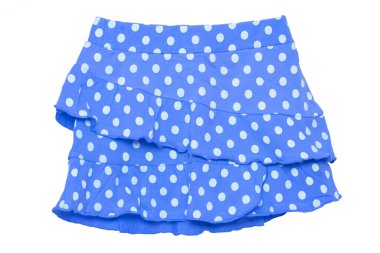 Yaz eteği izole. Beyaz arka planda izole edilmiş güzel kırmızı, kısa benekli bir kızın yakın çekimi. Çocuklar ve çocuklar moda. Makro.