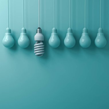 Bir eko enerji tasarruflu ampul ayakta üzerinden dışarı asılı yeşil pastel renk arka plan, liderlik ve farklı yaratıcı fikir kavramları akkor ampulleri sönük. 3D render.
