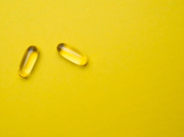 hapları üzerinde sarı bir arka plan