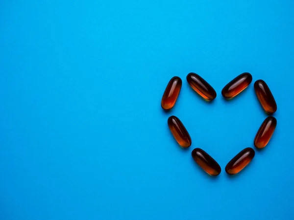 hapları üzerinde mavi bir adam