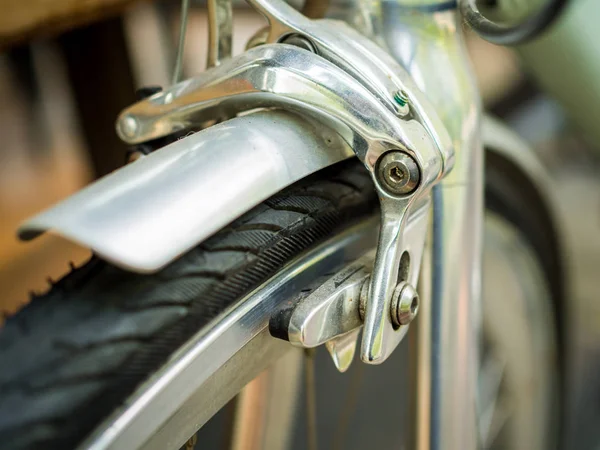 Nahaufnahme Von Fahrradbremsen Und Rad Grünen Oldtimer Fahrrad — Stockfoto