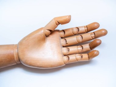 Ahşap beyaz arka plan üzerinde izole sol.