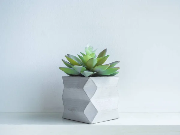 Betong kruka. Modern geometrisk betong planter. — Stockfoto