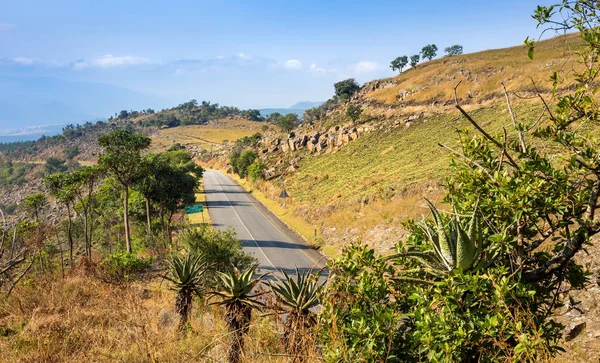 Camino Que Hacia Distancia Paisaje Africano — Foto de Stock