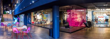 Johannesburg, Güney Afrika - 11 Eylül - 2018: Sanat Galerisi ve dekor mekanın iç.