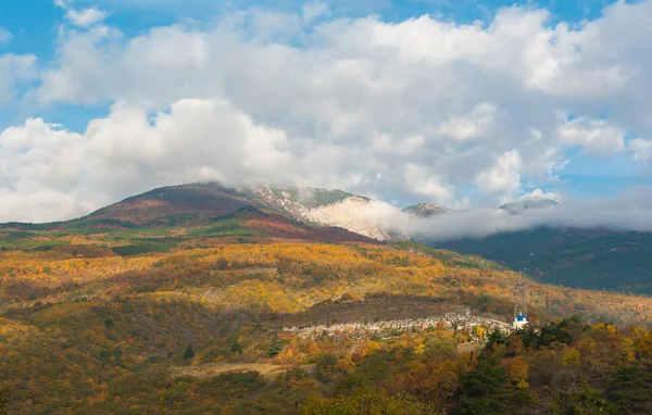 Autumnal Landscape View Crimean Mountains Cloudy Sky — Stock Photo, Image