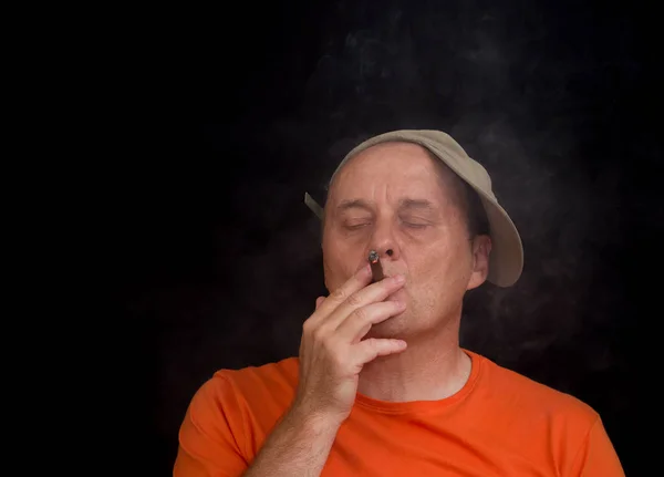 Portrait Mature Man Inhaling Cigar — Stock Photo, Image