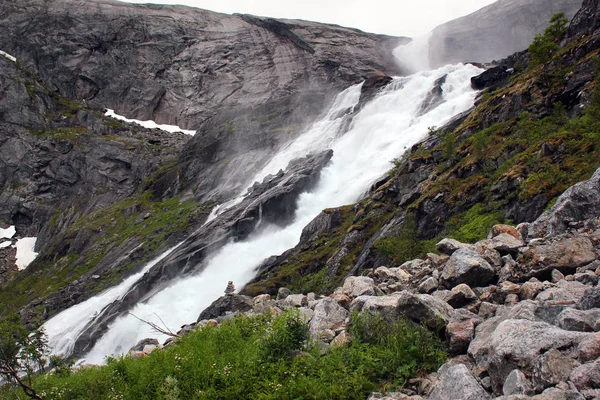 Sotefossen Falls Najwyższy Kaskadę Cztery Wodospady Dolinie Husedalen Kinsarvik Norwegia — Zdjęcie stockowe