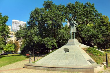 Varşova, Polonya - 9 Haziran 2018: Anıt Taras Şevçenko, Ukraynalı ünlü şair, yazar, sanatçı, genel ve siyasi figür.