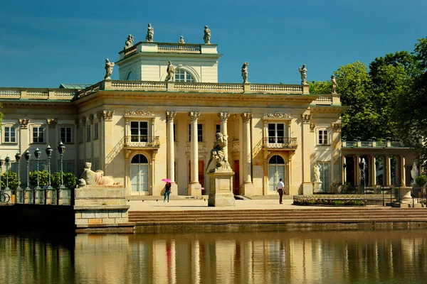 Varšava Polsko Června 2018 Palác Vodě Lazienki Park Nebo Královské — Stock fotografie