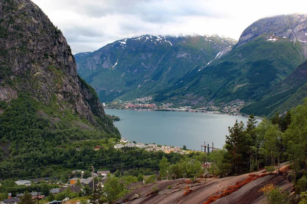 Zobacz Tyssedal Wieś Gmina Odda Regionie Hordaland Norwegia — Zdjęcie stockowe