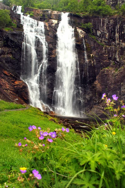 Cascata Skjervsfossen Vicino Voss Nella Contea Hordaland Norvegia — Foto Stock