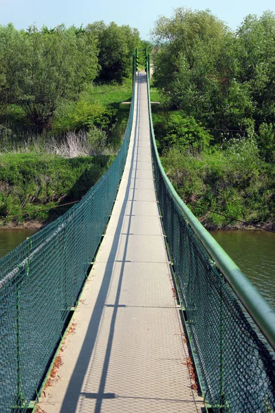 Puente Peatonal Sobre Río San Ruta Ciclista Green Velo Sendero — Foto de Stock