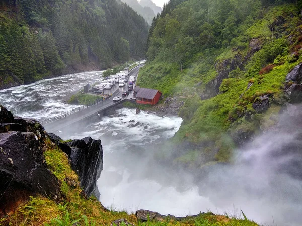 Spätfall Wasserfall Norwegen — Stockfoto