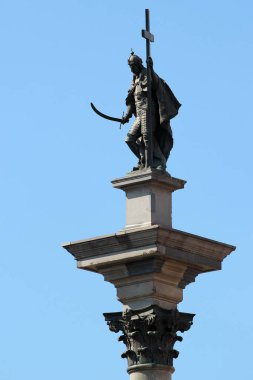 Sigismund Sütunu 1644 yılında Varşova Eski Şehir dikildi