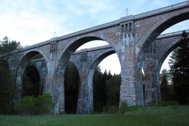 Stanczyki, Mazury, Polonya'daki eski beton demiryolu köprüleri