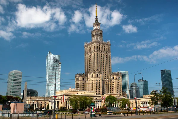 Pałac Kultury i Nauki w Warszawie, Polska. — Zdjęcie stockowe