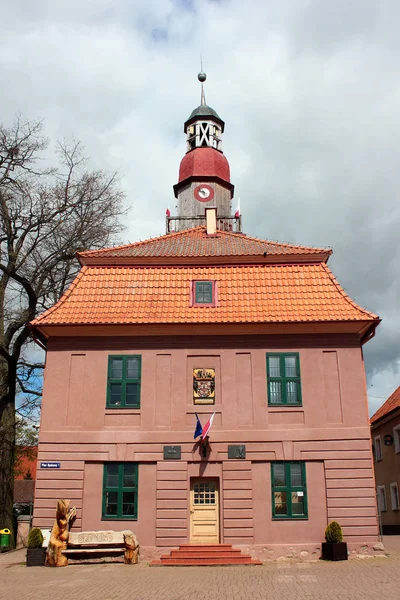 Stadhuis in Srokowo, Polen — Stockfoto