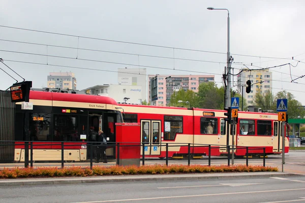 Öffentlicher Nahverkehr in Danzig, Polen — Stockfoto