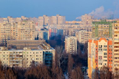 Ukrayna 'nın kuzeydoğusundaki Harkiv bölgesinde yer alan büyük bir yerleşim alanı olan Saltivka mahallesinin havadan görünüşü