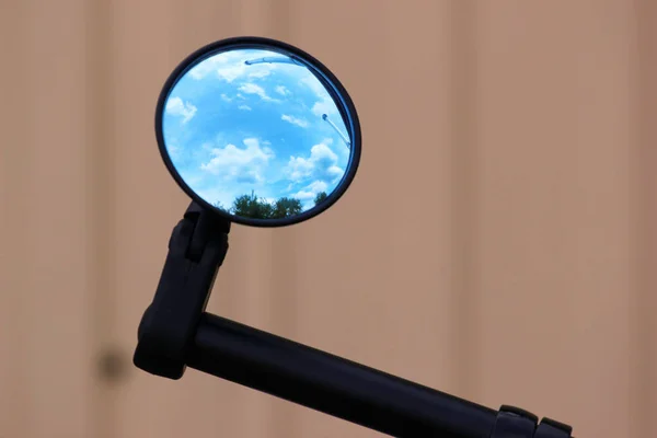 Rückspiegel Fahrradlenker — Stockfoto