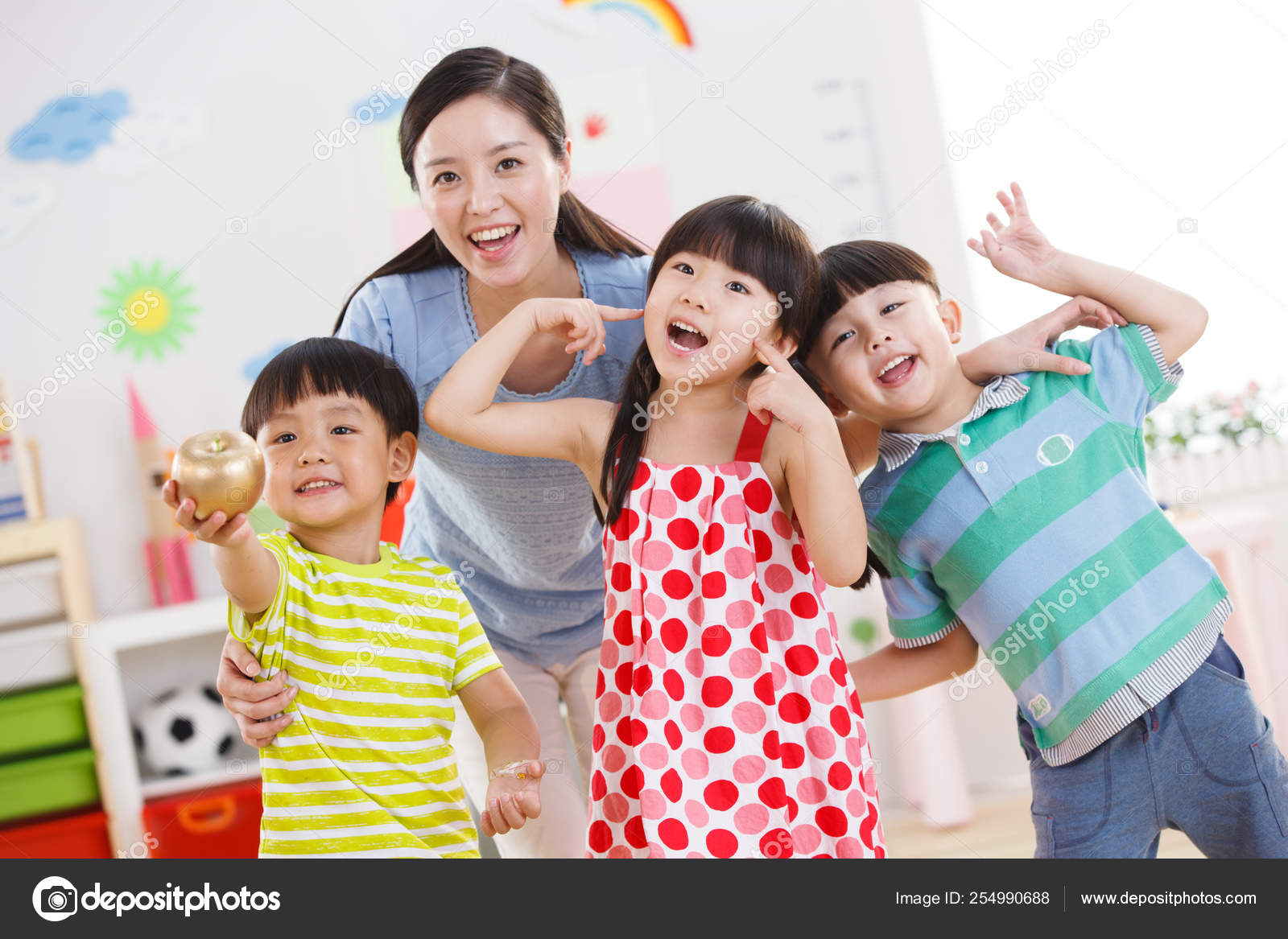 Group Asian Kids Teacher Kindergarten — Stock Photo