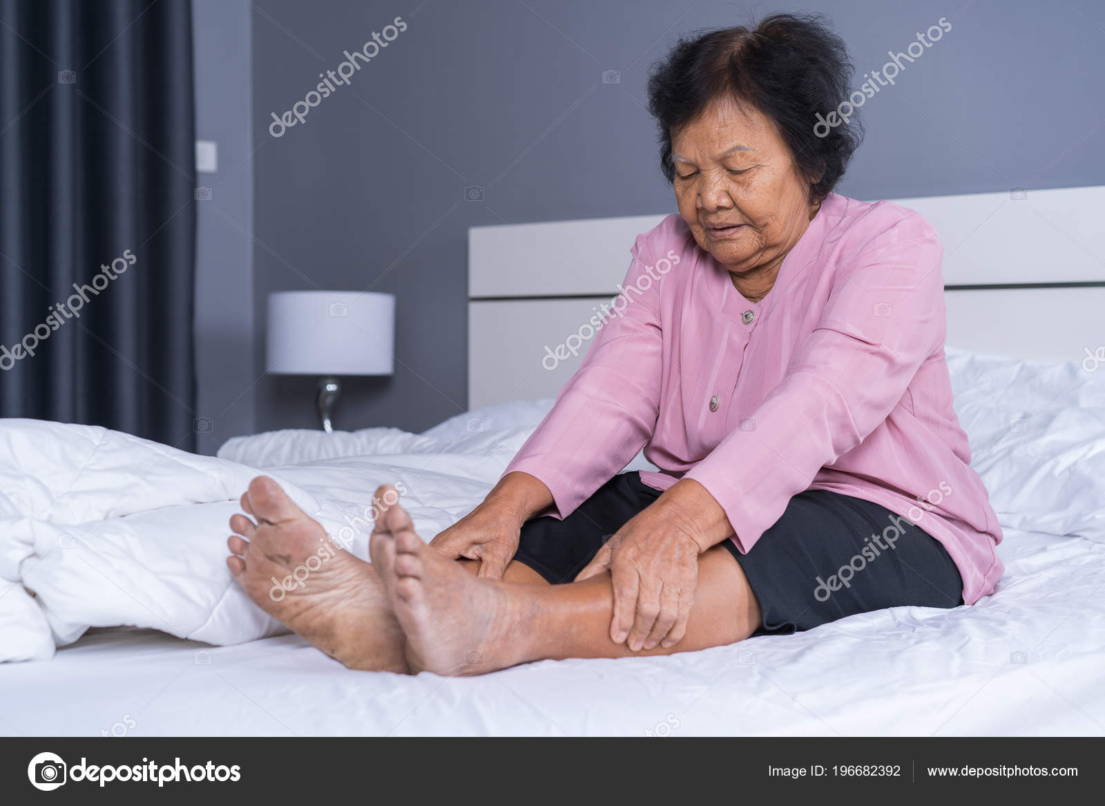 leg pain in bed mattress too soft
