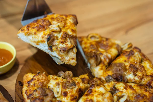 Pizza Seafood Wood Table — Stock Photo, Image