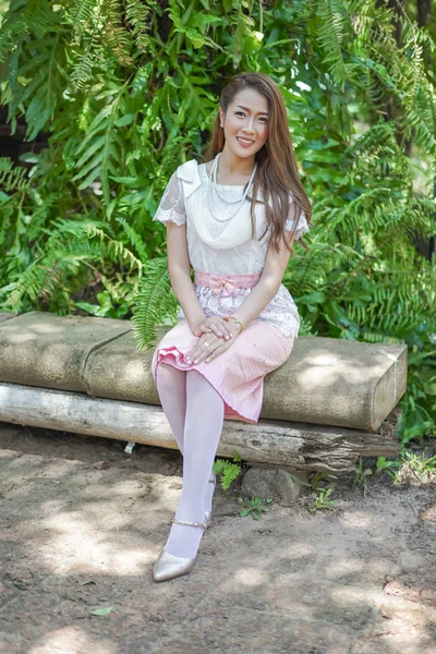 Портрет Красива Молода Жінка Тайському Традиційний Одяг — стокове фото
