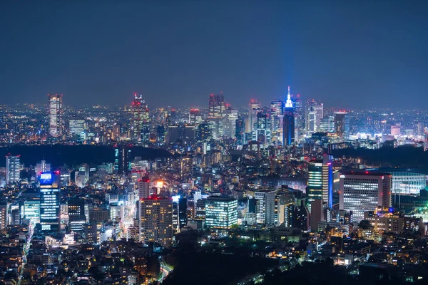 Alacakaranlıkta Tokyo şehri, Japonya — Stok fotoğraf