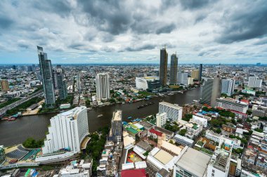 Chao Phraya Nehri ile Bangkok şehri manzarası, Tayland
