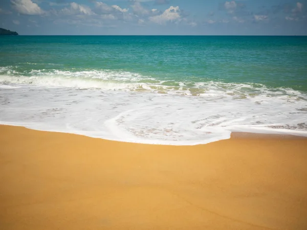 Tropisk Strand Och Tomma Hav Bakgrund Med Kopia Utrymme — Stockfoto