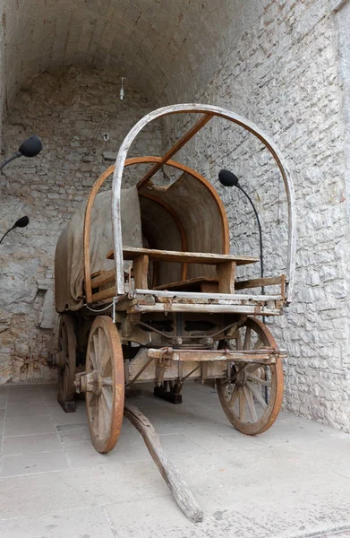 Reconstruction Ancient Roman Cart — Stock Photo, Image