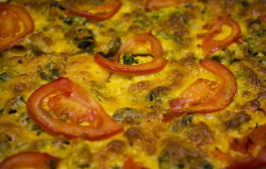 Kahvaltı için sulu pizza