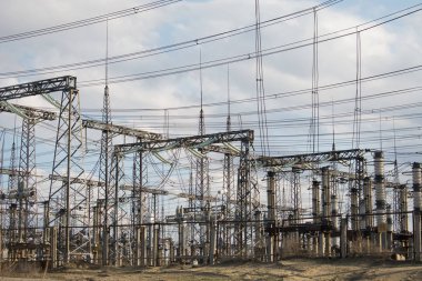 üretim ve dağıtım hava bağlantısı üzerinden elektrik