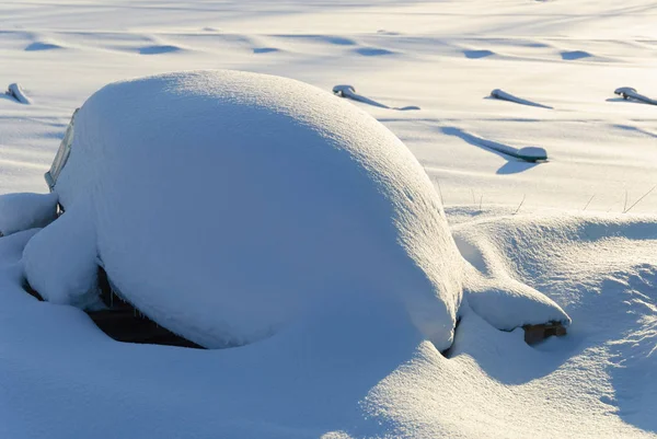 Boat Upside Covered Snow — Stock Photo, Image