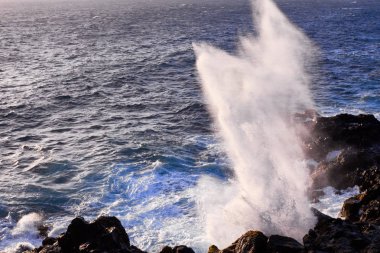 Le Souffleur veya Saint Leu şehir yakın Reunion Adası'nda doğal bir şofben