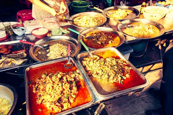 Φαγητό Του Δρόμου Αγορές Φαγητού Θαλασσινά Στην Μπανγκόκ Ταϊλάνδη — Φωτογραφία Αρχείου