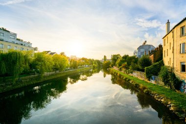 Rennes şehri ve Vilaine nehri, Brittany bölgesi, biz