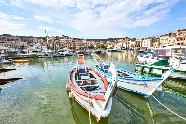 CASSIS,FRANCE- JUNE 30, 2016: The harbor of Cassis with boats an Stock Picture