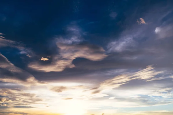 Ciel Dramatique Avec Nuages Coucher Soleil Fond — Photo