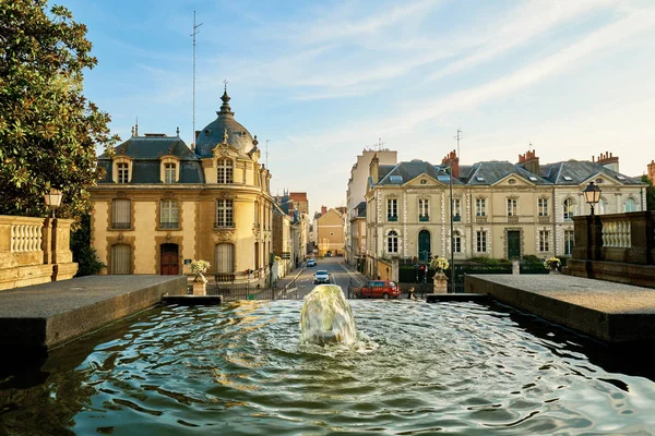 Ingången till Thabor Park, Rennes City, Bretagne, Frankrike — Stockfoto