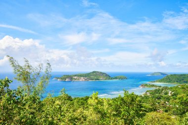 Sans Soucis yolundan Therese adasına bakış (panoramik bakış açısı)
