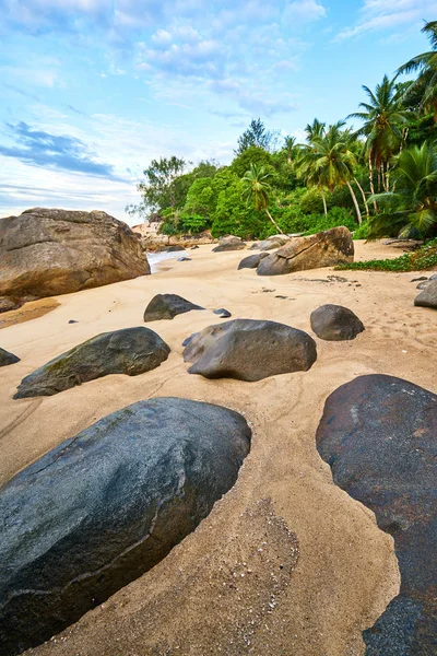Praia de Carana com belas rochas de granito, praia tropical de seyc — Fotografia de Stock