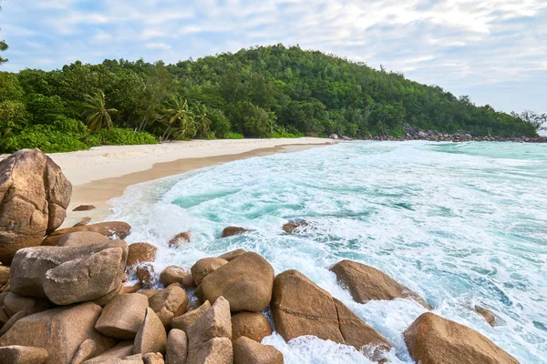 Anse Georgette Beach Praslin, Seychellen — Stockfoto